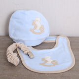 Set Cappellino+Bavetta+Portaciuccio "Isabel & Martinez"
