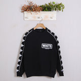 Fleece-Sweatshirt mit Rundhalsausschnitt