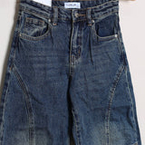 Geblümter Anzug mit Shorts