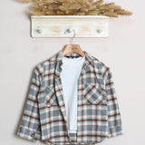 Camicia Scozzese + T-Shirt Basic