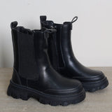 Geblümter Anzug mit Shorts