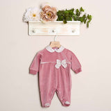 Einteiliger Playsuit „Le Chicche“. 