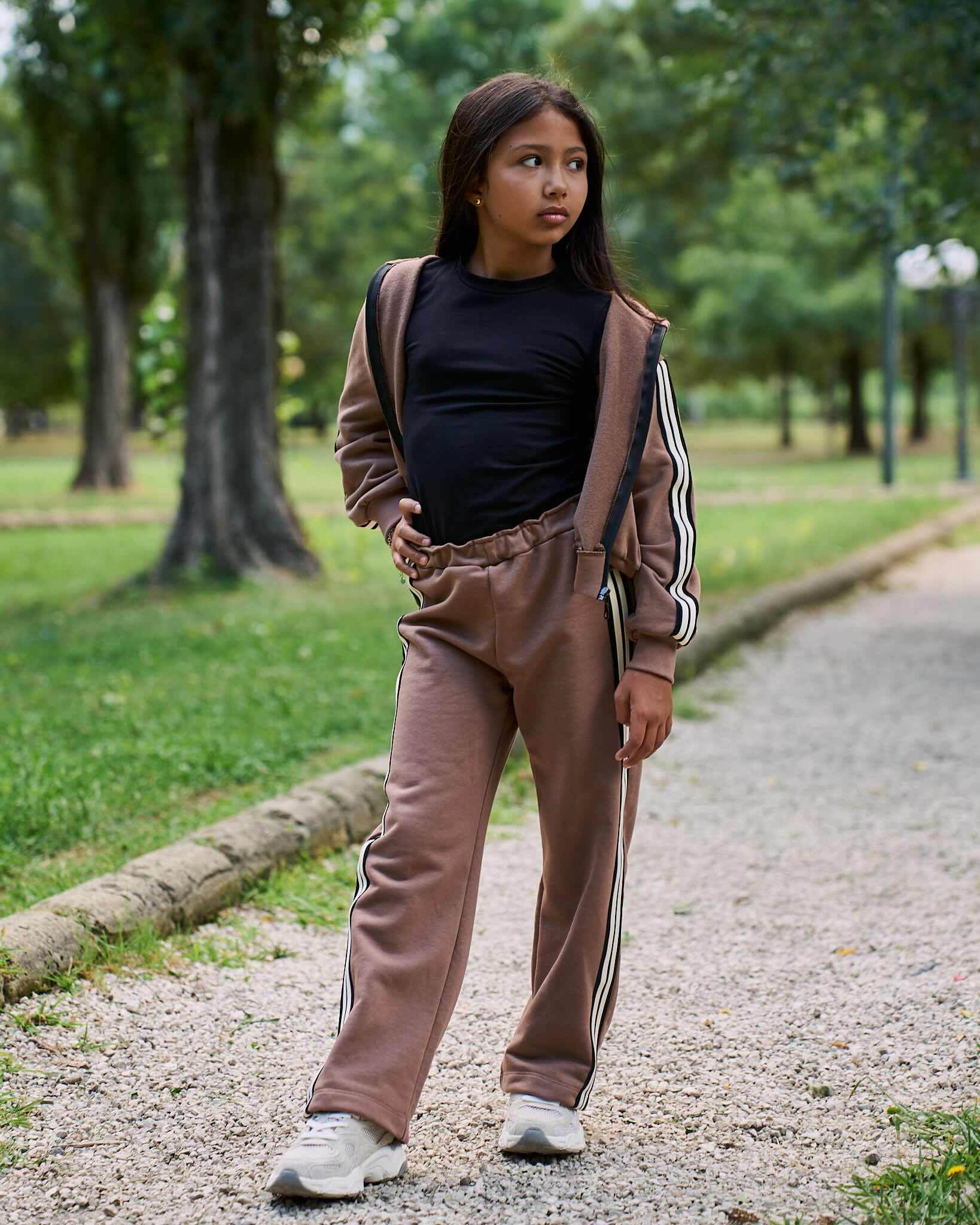 Completo Over Con Pantalone (T-Shirt Inclusa)