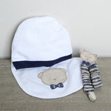 Set Cappellino+Bavetta+Portaciuccio "Isabel & Martinez"