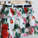 Geblümter Anzug mit Shorts