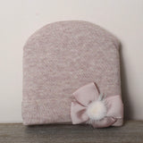 Lätzchen mit Stickerei 