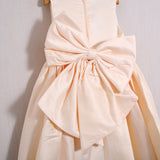 Zeremonielles Kleid 