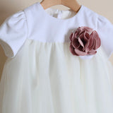 Zweifarbiges Kirschkleid 