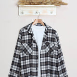 Camicia Scozzese + T-Shirt Basic