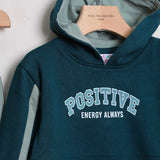 Zweifarbiges Kirschkleid 