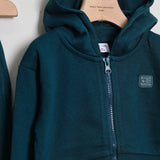 Zweifarbiges Kirschkleid 