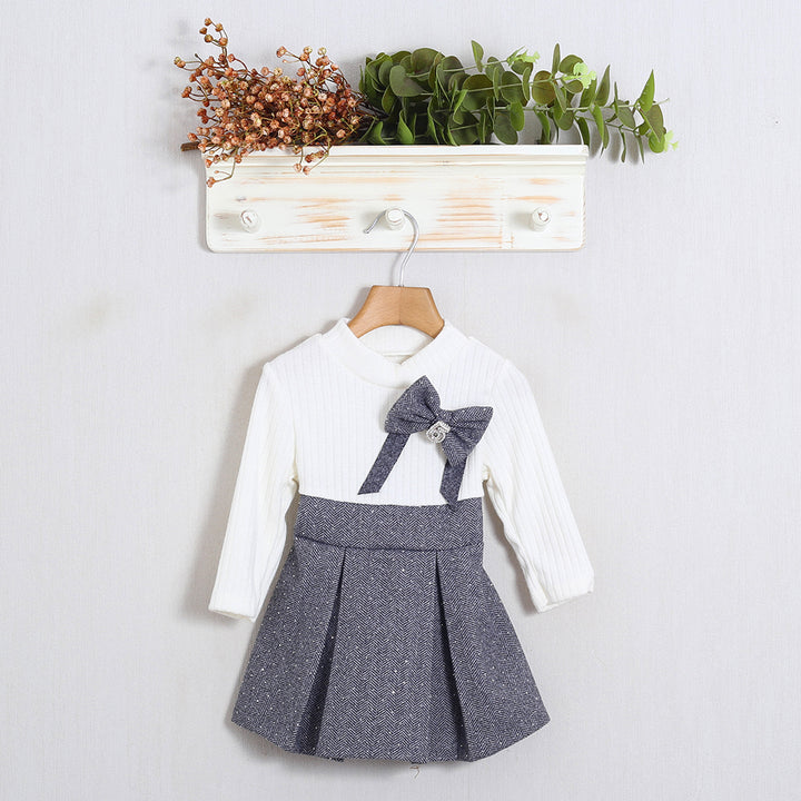 Vestito Con Applicazione Fiocco