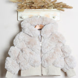 Pelliccia Con Cappuccio