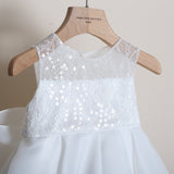 Zweifarbiges Kirschkleid 