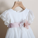 Zweifarbiges Kirschkleid 