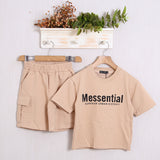 Komplett mit Bermudashorts