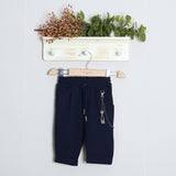 Pantalone Regular Fit (Accessorio Incluso)