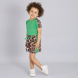 Animalier-Anzug mit Shorts 
