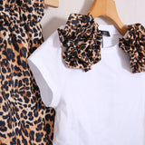 Animalier-Anzug mit Shorts 