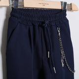 Pantalone Regular Fit (Accessorio Incluso)