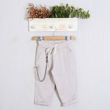 Pantalone Regular Fit (Accessorio Incluso)