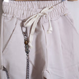 Pantalone Regular Fit (Accessorio Incluso)