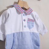 Gemusterter Einteiler „Mini Moon“.