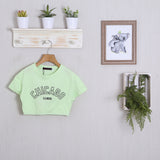 Kurzes T-Shirt mit Frontprint